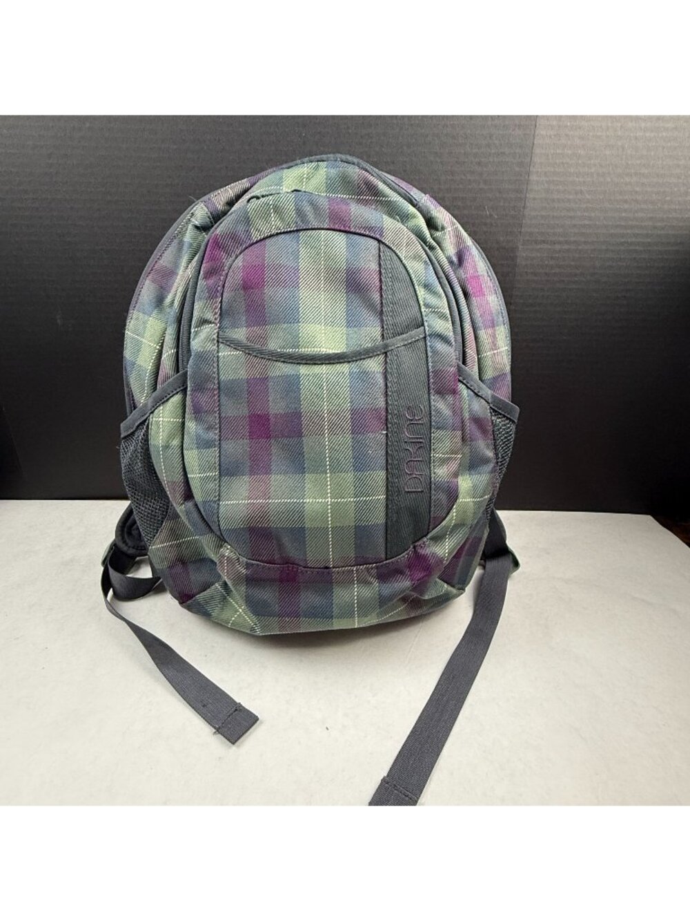 Dakine Backpack Green Purple Plaid